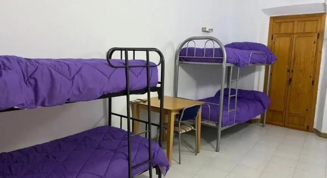 Кровать в общем номере (женский номер) Albergue las Veletas