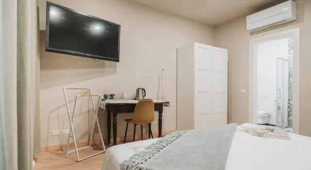 Двухместный номер Standard с балконом B&B CAVOUR 117