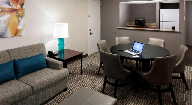Люкс Executive Fairfax Marriott at Fair Oaks