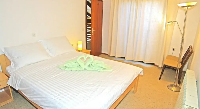 Kuntrada 45 with heated pool and kids pool, Book Hotel Hoteller i Valbandon med pool, Swimmingpool