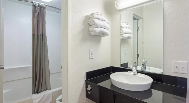 Двухместный номер Standard Motel 6-Spokane, WA - East
