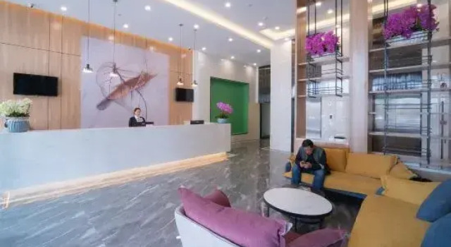 GreenTree Inn Zhixuan (Hefei Yaohai Wanda Xingzhi school store), Prenota Hotel Hotel a Anhui con parcheggio, Parcheggio
