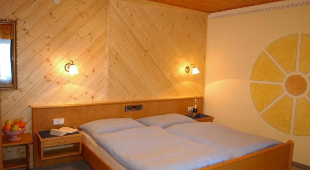 Pension Appartements Grillhofer, Rezerwuj Apartament Hotele w Salzburg z parkingiem, Parking