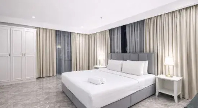 Семейный люкс с 2 комнатами с видом на город Time square luxury suites
