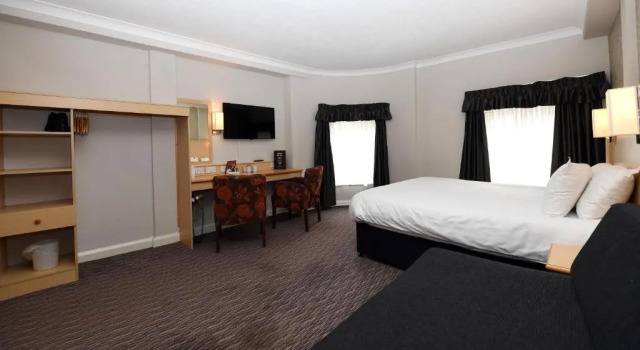 Двухместный семейный номер Standard Wynnstay Arms, Wrexham by Marstons Inns