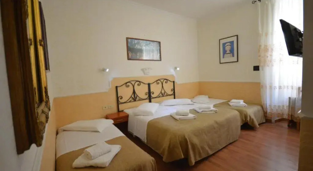 Четырёхместный номер Standard Hotel Alexis