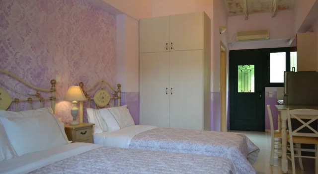 Студия Superior Villaggio Maistro