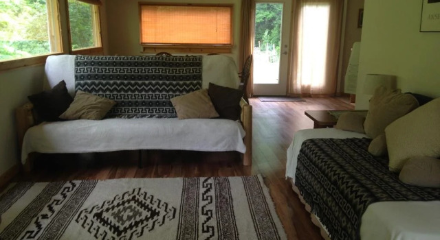 Moon Shadow Lodge Ltd, Buchen Sie Hotel  