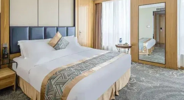 Люкс с 2 комнатами Changsha Xiaoxiang Huatian Hotel