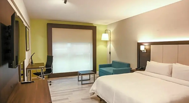 Трёхместный номер Standard Holiday Inn Express Rosario by IHG