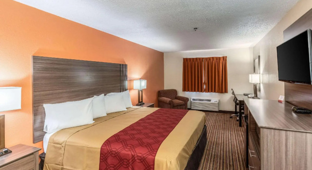 Двухместный номер Standard Econo Lodge Inn & Suites Mckinney - Plano North