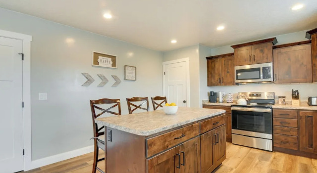 Коттедж Ranch Escape w/ Patio ~ 21 Mi to Bryce Canyon