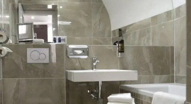 Двухместный номер Standard с красивым видом из окна Hotel Grand