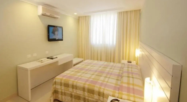 Люкс Hotel Bandeirantes