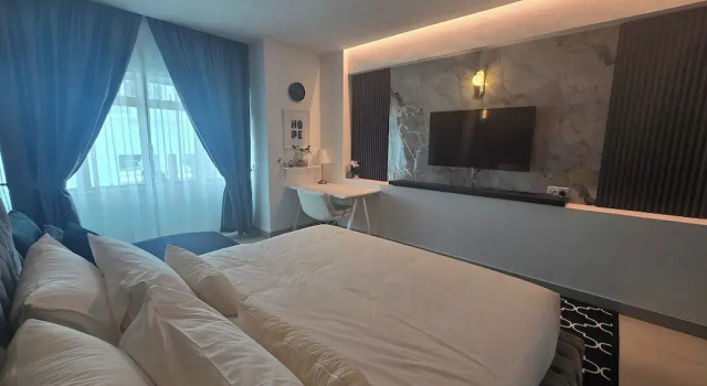 Люкс Aster+ Hotel Bukit Jalil