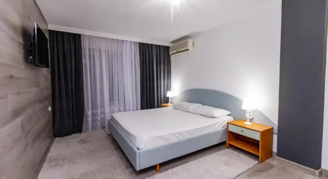 Suite Komitite Complex
