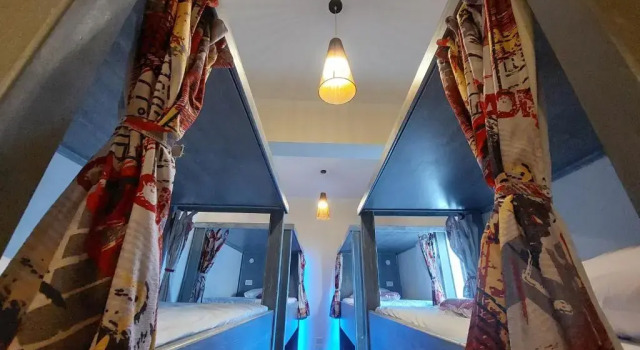 Кровать в общем номере (мужской номер) Carmine Hotel Dahab