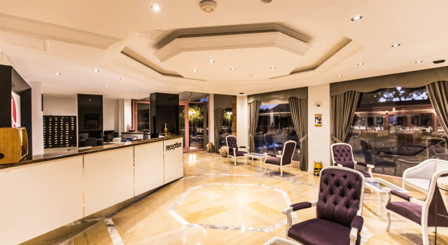 Hanedan Beach Hotel