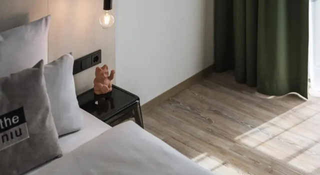 Holiday Inn - the niu, Tab Dusseldorf Main Station by IHG