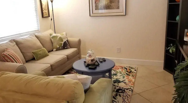 St.Pete Beach Condo - 5 Min Walk to Beach, Prenota Hotel Sunset Beach Florida
