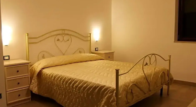 BB Villa Lorenza, Rezerwuj Willa Domki letniskowe w Fasano Area, Domek