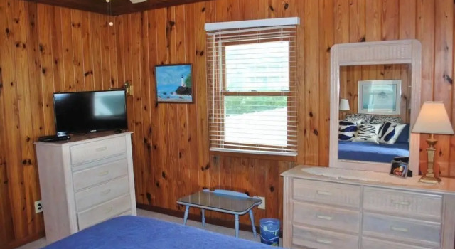 The Lee Cottage 3 Bedroom Home by RedAwning