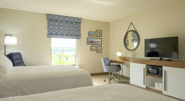 Четырёхместный номер Standard Hampton Inn Edenton