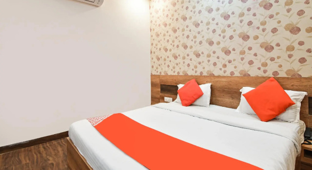 OYO Flagship 75885 Hotel G N, Rezervovat Hotel Džajpur 