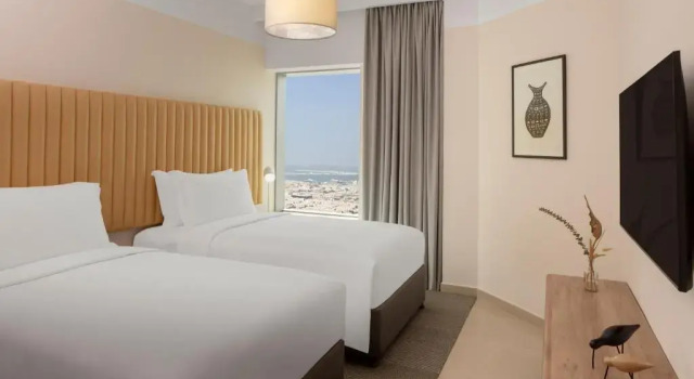 Люкс с 2 комнатами с видом на море Staybridge Suites Dubai Financial Centre by IHG