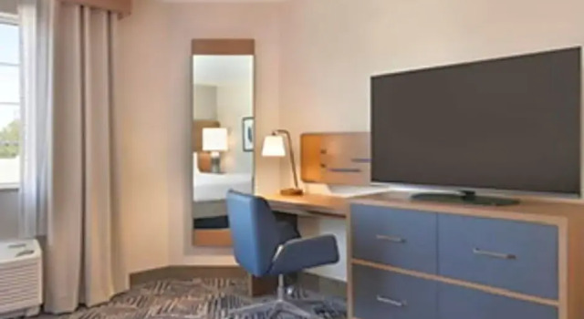 Номер Standard Candlewood Suites Mount Pleasant by IHG
