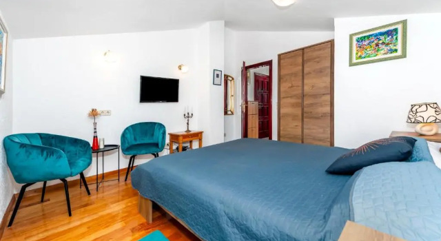 Guesthouse Ava, Забронировать Отель Отели Rovinj Riviera 3 звезды, 3*