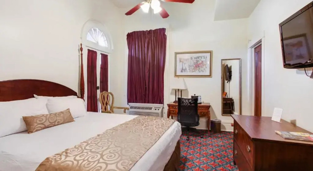 New Orleans Guest House