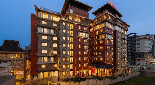 Ramada by Wyndham Kathmandu Dhumbarahi, Забронировать Отель Отели Катманду 5 звезд, 5*
