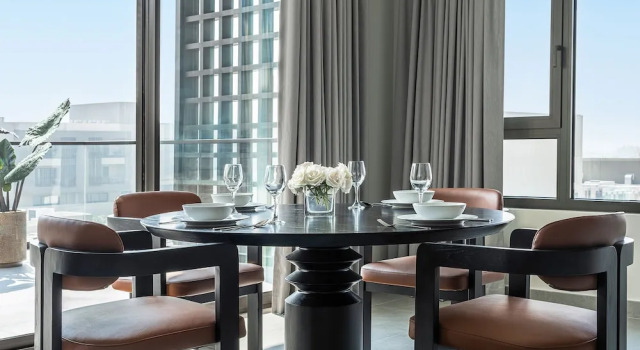 Номер Premier с 3 комнатами с балконом Fraser Suites Al Liwan