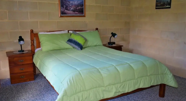 Mooyabil Farm Holidays, Забронировать Фермерский дом Mooyabil Новый Южный Уэльс
