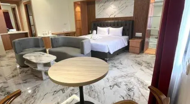 Номер Deluxe Lakeside TELL Cikarang