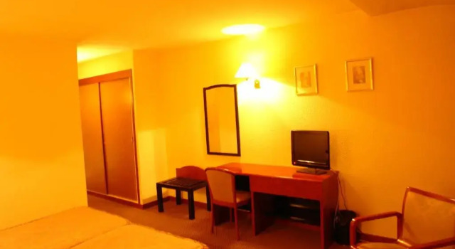 Двухместный номер Standard Hotel Roc Del Castell