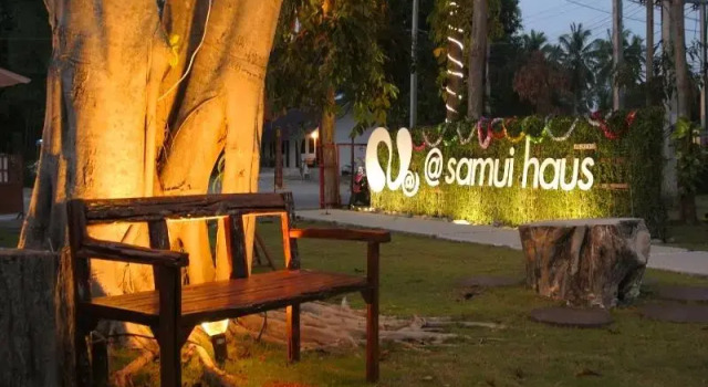 Кровать в общем номере At Samui Haus