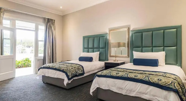 Quarters Hotel Avondale Road, Забронировать Отель Морнингсайд Дурбан, рядом с Музей Килли Кэмпбелл