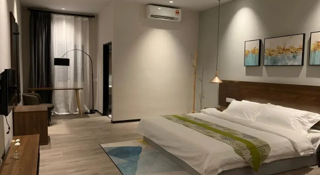 Cloud 9 Guest House