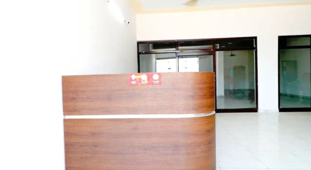 Oyo 41965 Hotel New Bury