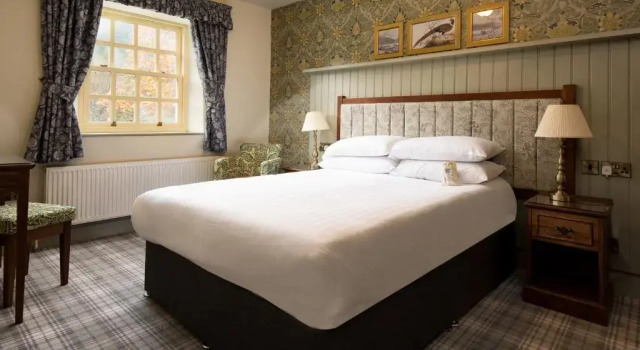 Номер Classic The Pheasant Inn - The Inn Collection Group