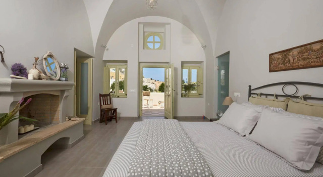 1897 Old River Mansion, Book Villa Vothonas Greece