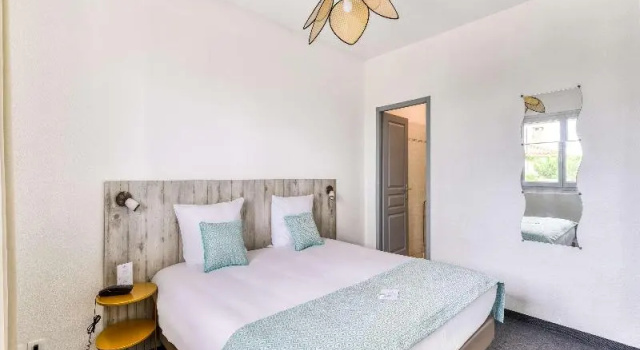 Standardowy rodzinny pokój Hôtel Le Monestié
