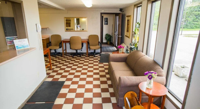 Select Inn Grafton, Забронировать Отель Графтон штат Северная Дакота