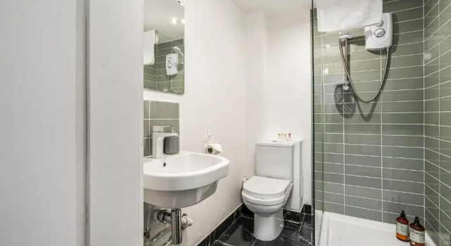 Коттедж Renfrew Residence Central Glasgow 4-Bed Flat