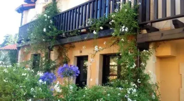 Apartamentos Santillana del Mar, Varaa Huoneisto Asunnot kohteessa Kantabria, Huoneisto