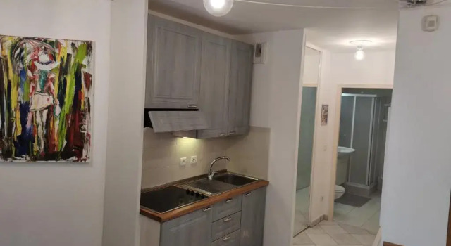 Sharon Apartment in Victoria Beach