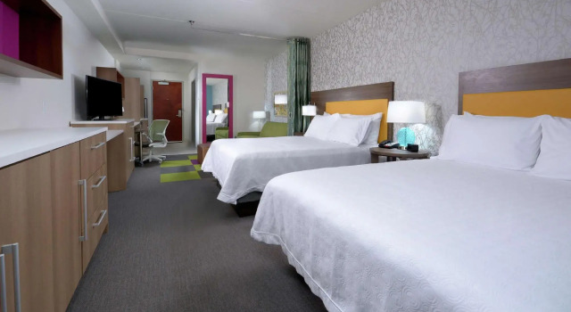 Четырёхместная студия Home2 Suites By Hilton Duncan