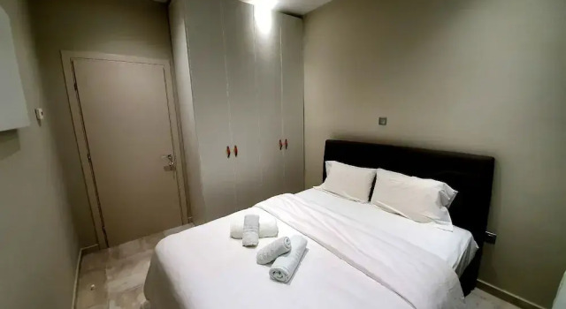 Cosmopolitan Apartments Nilie Suites & Aprts